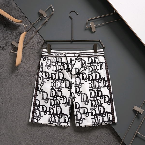 ブランドハーフパンツ正面デザイン